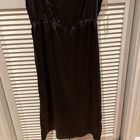 Ivy Satin sleeveless slip dress NWT adjustable straps elastic waist - Picture 4 of 4